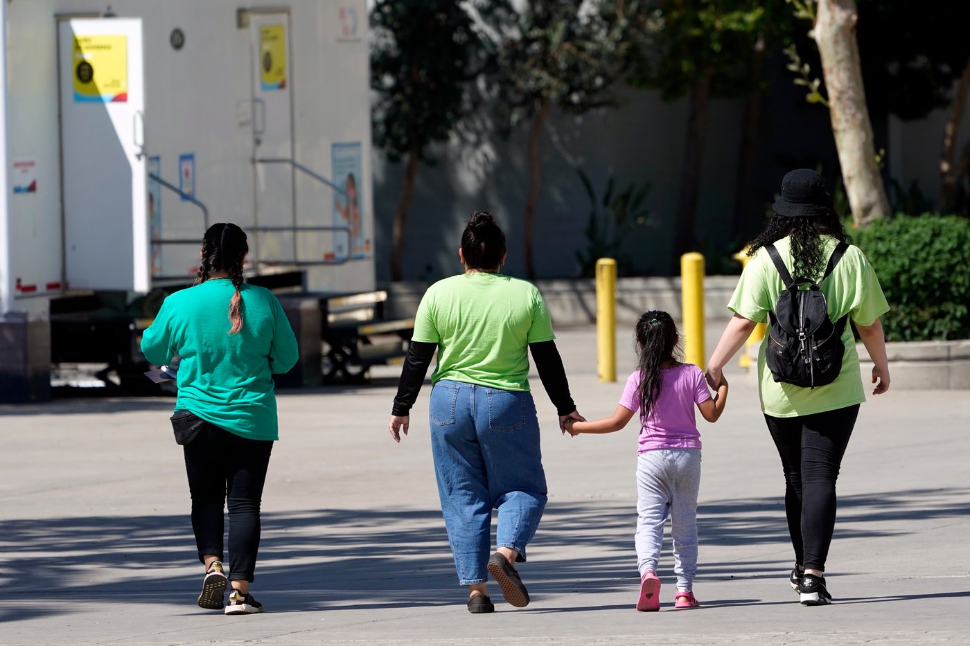 AP exclusive: Change in human trafficking policy could make some minors easier to deport | iNFOnews.ca
