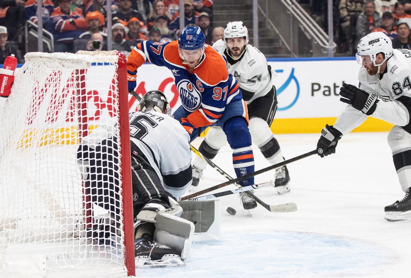 McDavid marks birthday with lone goal in 1-0 win over Kings as Skinner shines | iNFOnews.ca McDavid marks birthday with lone goal in 1-0 win over Kings as Skinner shines | iNFOnews.ca