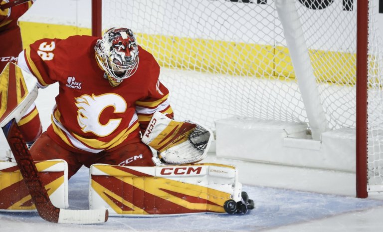 Goals still elusive, but Flames find right formula in 2-0 win over Sharks | iNFOnews.ca