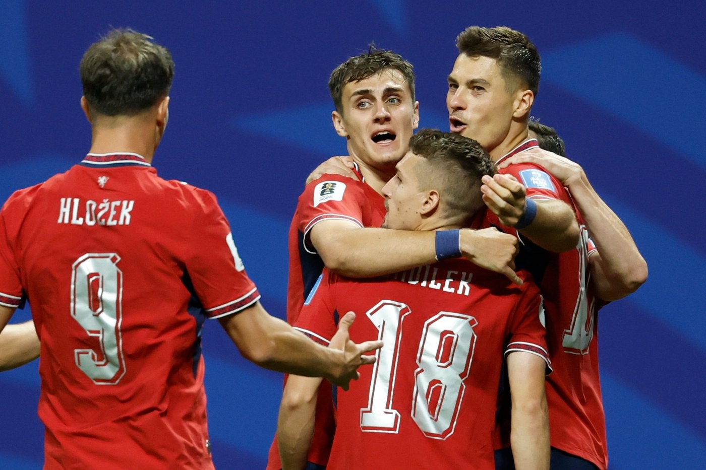 Mexico and South Korea play for group lead and other World Cup Day 8 highlights, in photos | iNFOnews.ca