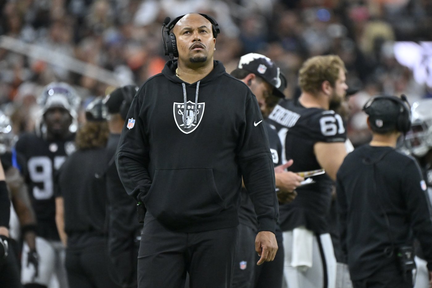 Raiders coach Antonio Pierce hit with show-cause penalty for violations while at Arizona State | iNFOnews.ca