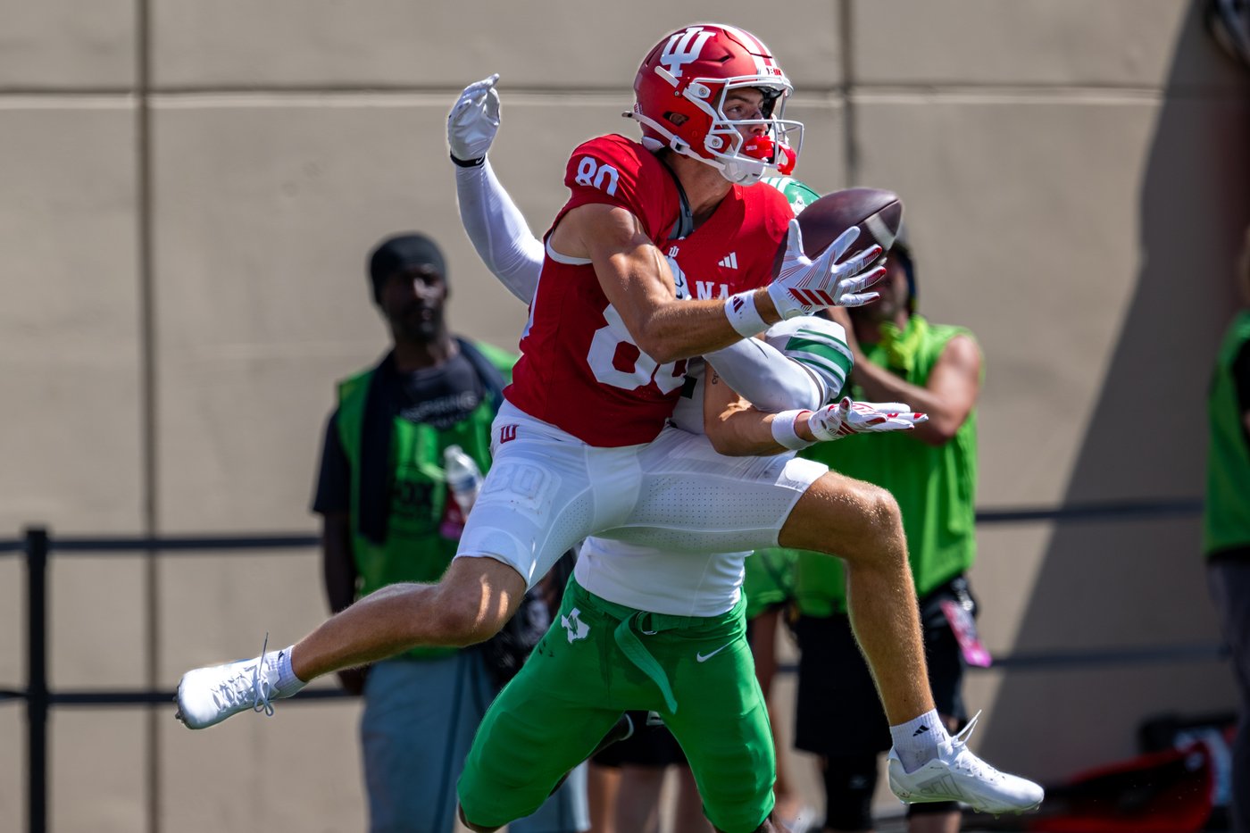 Josh Hoover throws 4 TD passes as No. 6 Indiana opens title defense with a 52-16 rout of North Texas | iNFOnews.ca