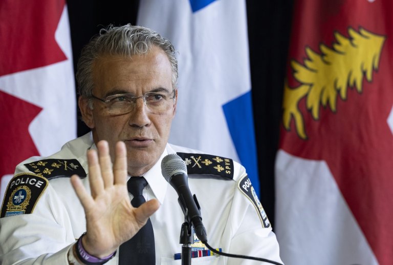 Montreal mayor says city to provide police with body cameras and give them new powers | iNFOnews.ca