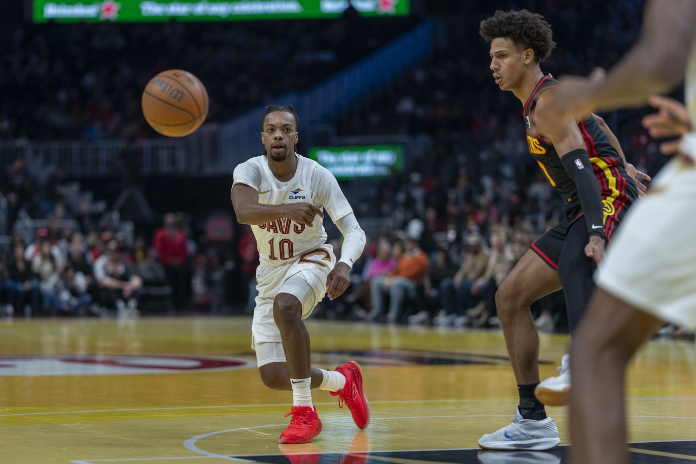 De'Andre Hunter scores 23 points as the Hawks beat the NBA-best Cavs again, 117-101 | iNFOnews.ca