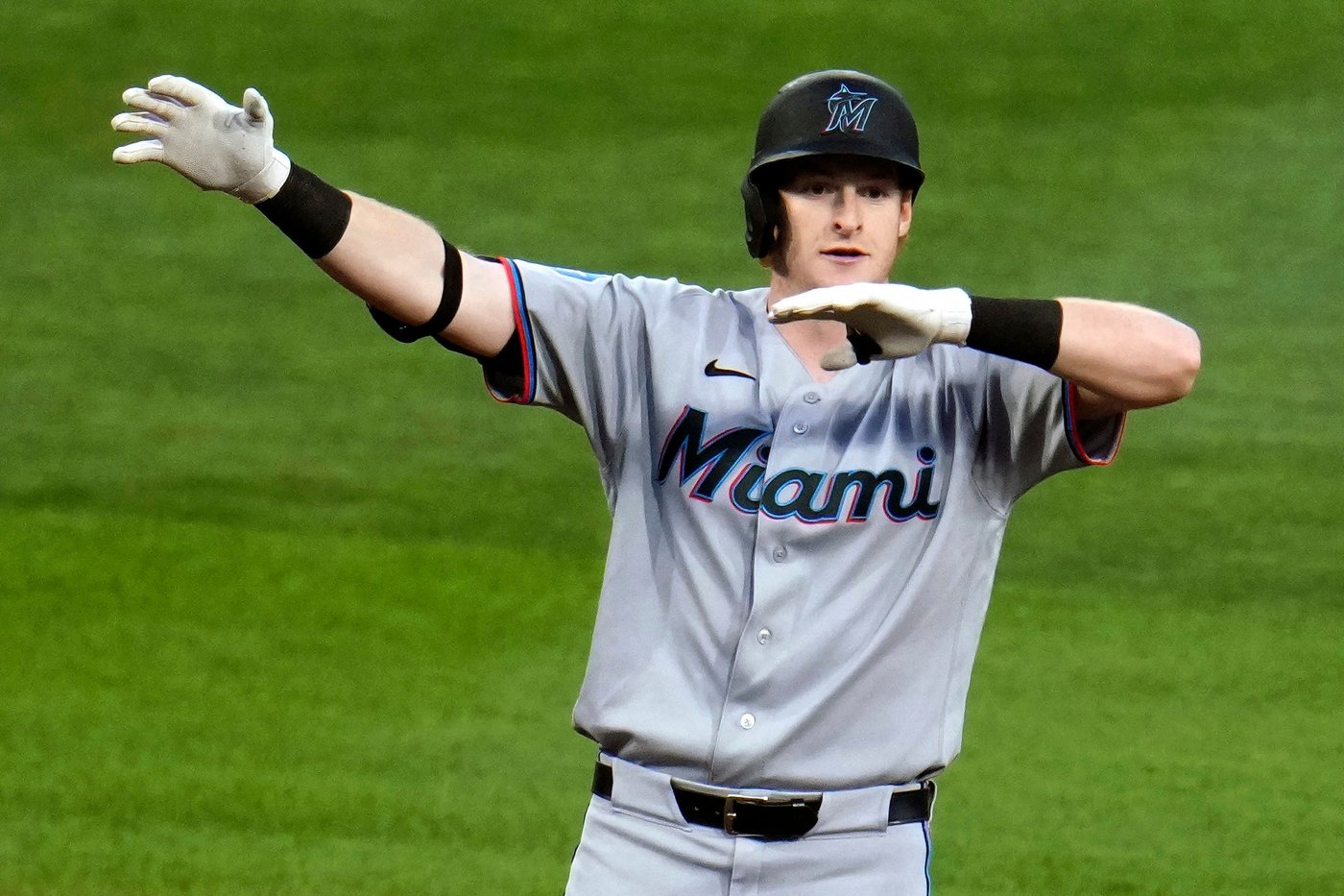 Marlins beat the Pirates 8-3 for their 6th straight victory | iNFOnews.ca Marlins beat the Pirates 8-3 for their 6th straight victory | iNFOnews.ca