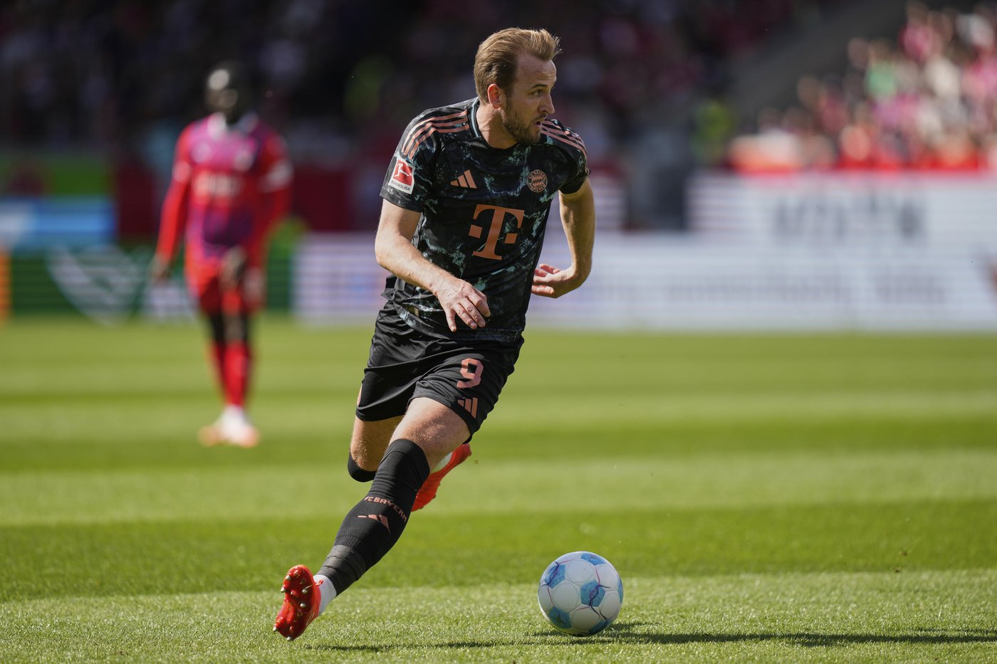 Kane scores 60th Bundesliga goal as Bayern beats Heidenheim to close in on the title | iNFOnews.ca