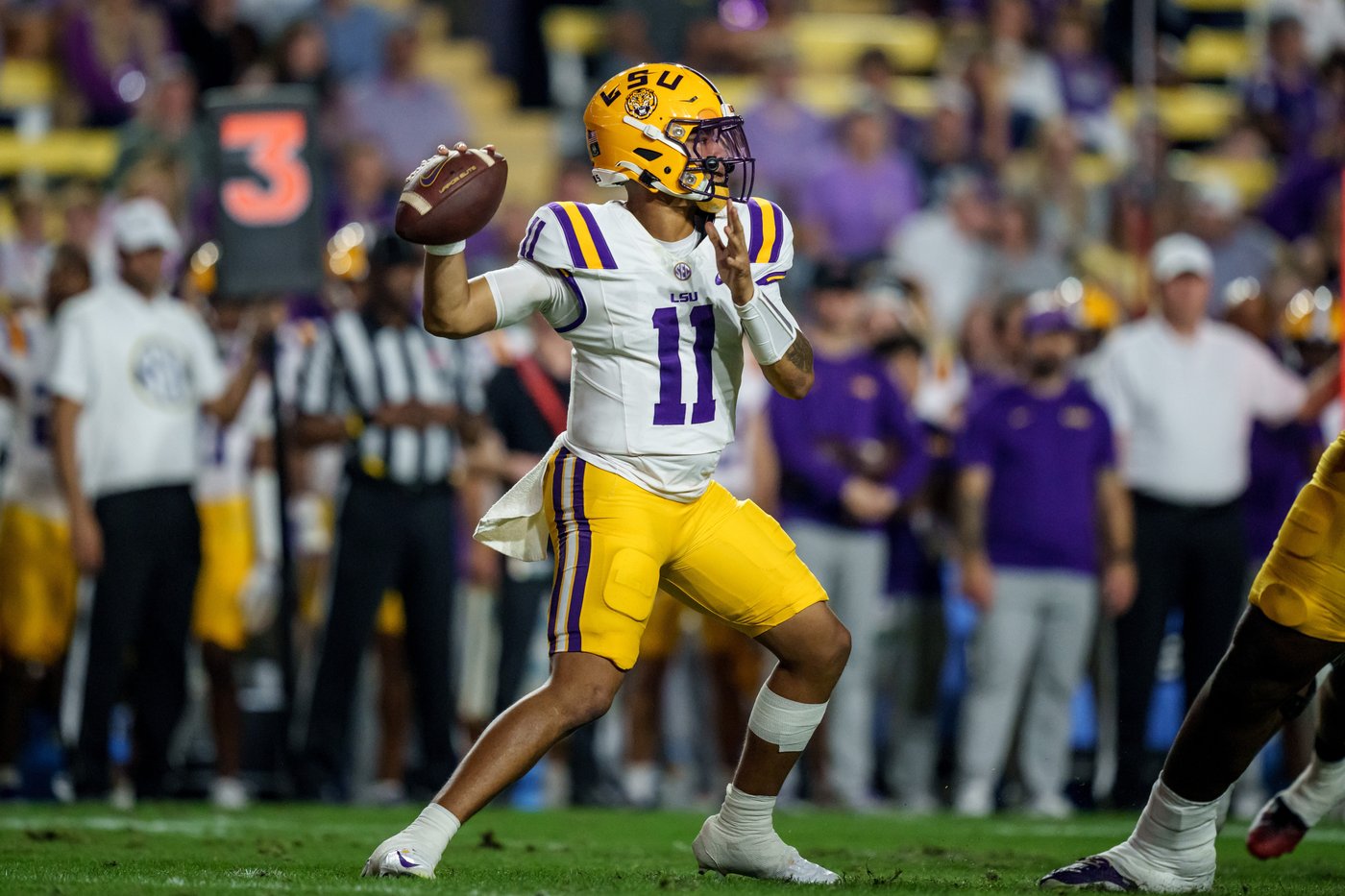 No. 8 Oklahoma's playoff hopes hinge on regular-season finale against LSU | iNFOnews.ca