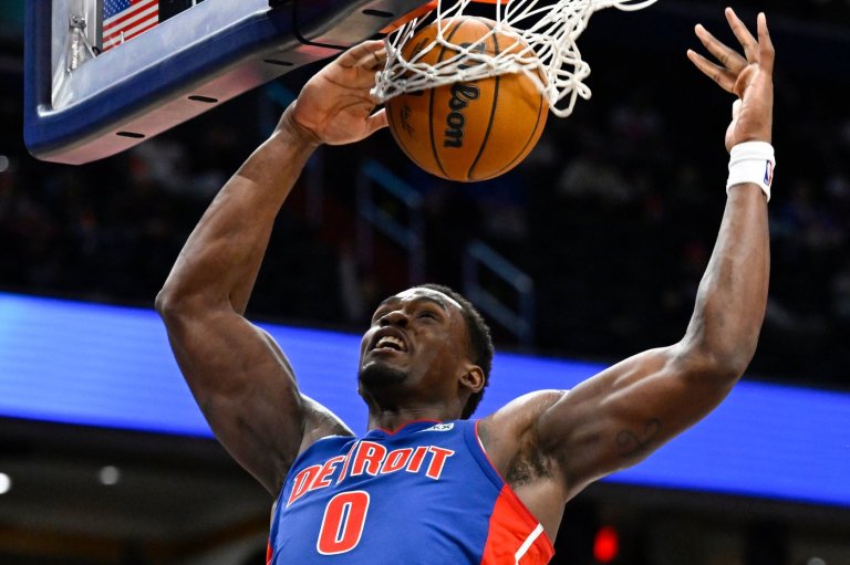 Duren scores 36 and Cunningham leaves early with back spasms as Pistons beat Wizards 130-117 | iNFOnews.ca