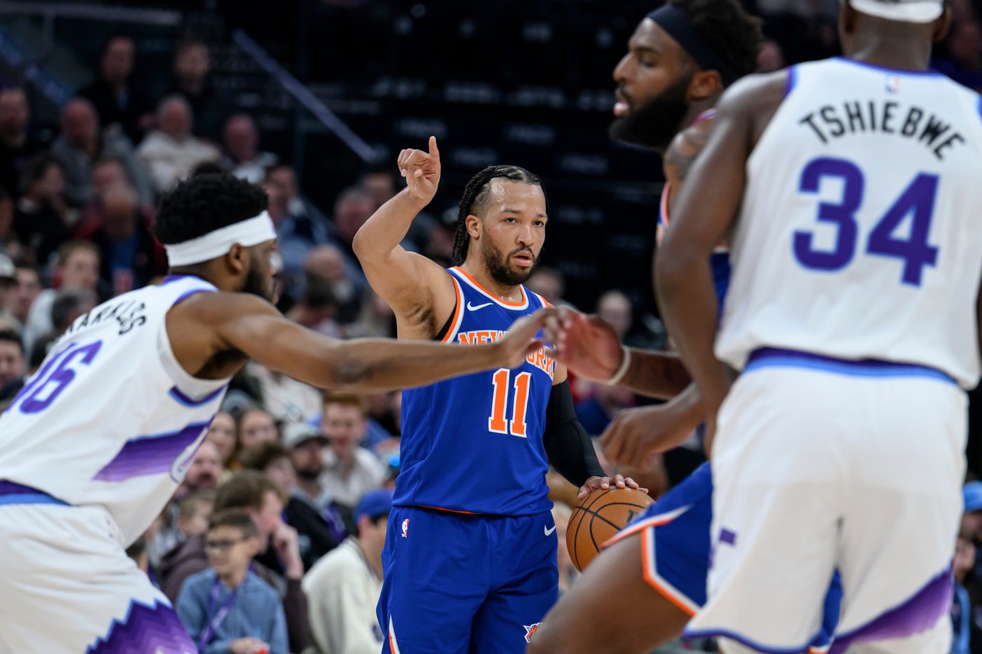 Knicks beat the Jazz 134-117 to end a 2-game losing streak | iNFOnews.ca