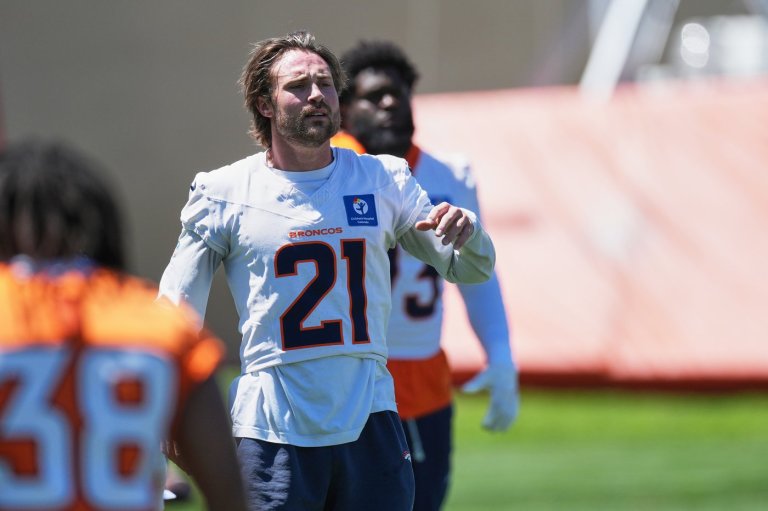 Riley Moss sparks a training camp roar as Broncos push for more takeaways | iNFOnews.ca