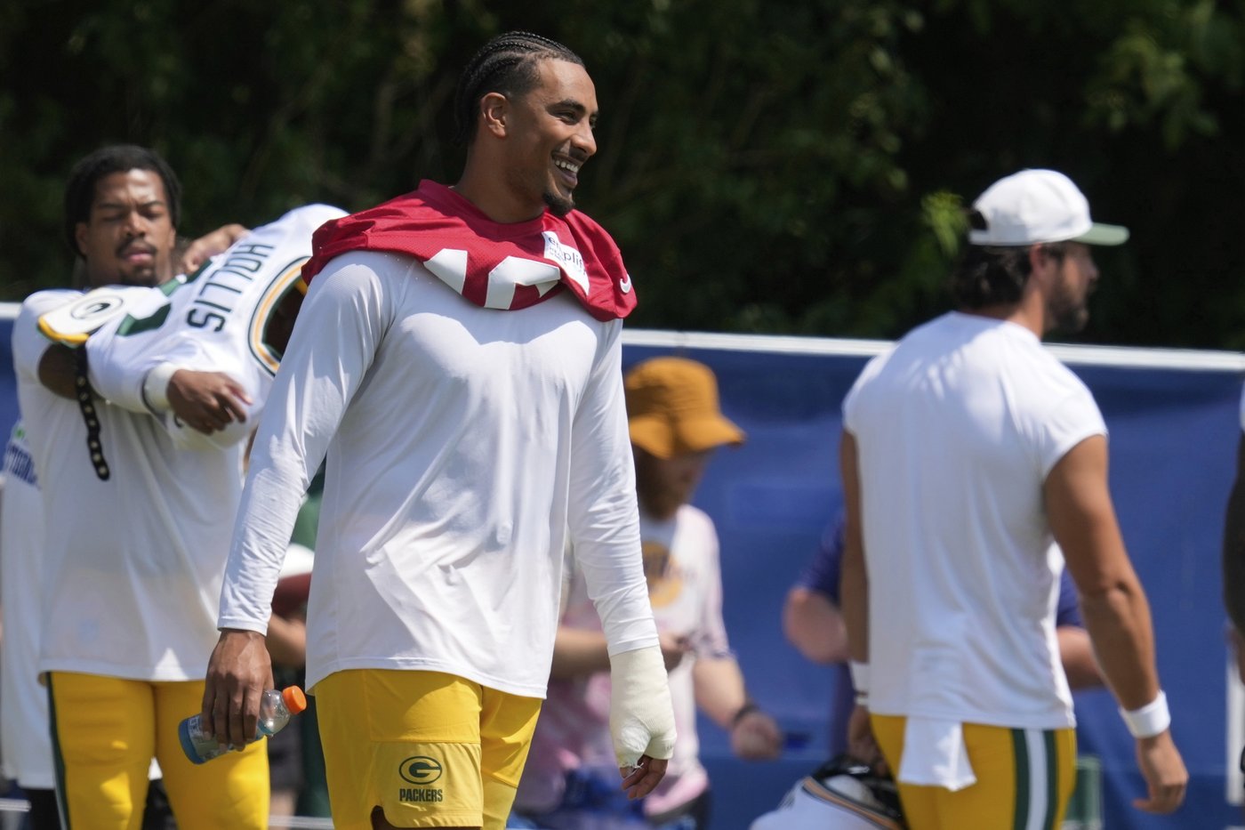 Love's absence, Colts QB battle are feature attractions of joint practice with Packers | iNFOnews.ca