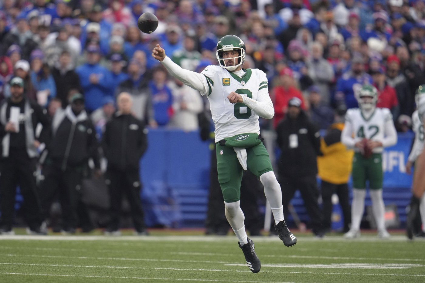 Dolphins face Rodgers and Jets needing a win and some help to complete a playoff-bound turnaround | iNFOnews.ca