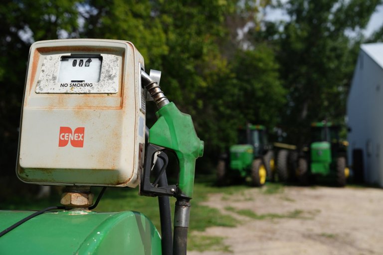 Trump's diesel deal with Putin draws criticism from a frustrated Congress | iNFOnews.ca