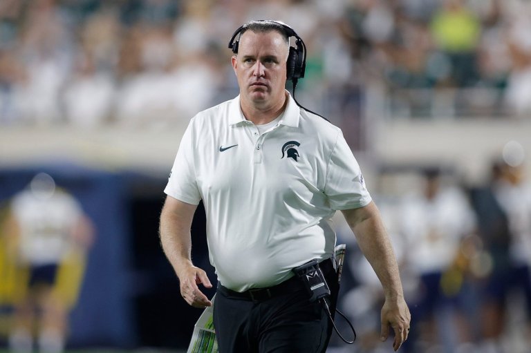 Big Ten's top game has Michigan State's Pat Fitzgerald trying to deliver another upset at Notre Dame | iNFOnews.ca