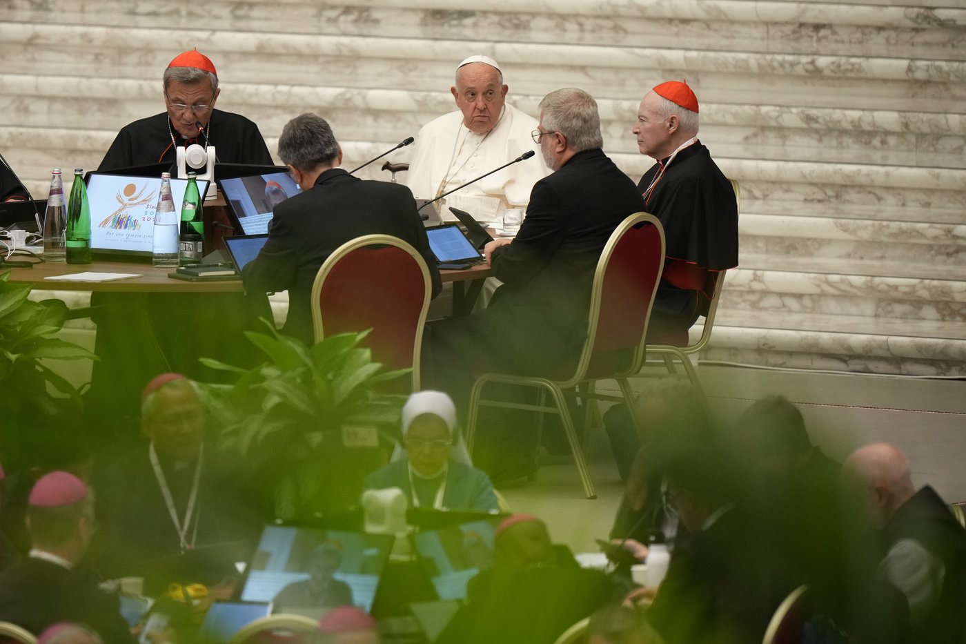 Catholic reform debate launched by Pope Francis leans away from ordained roles for women | iNFOnews.ca