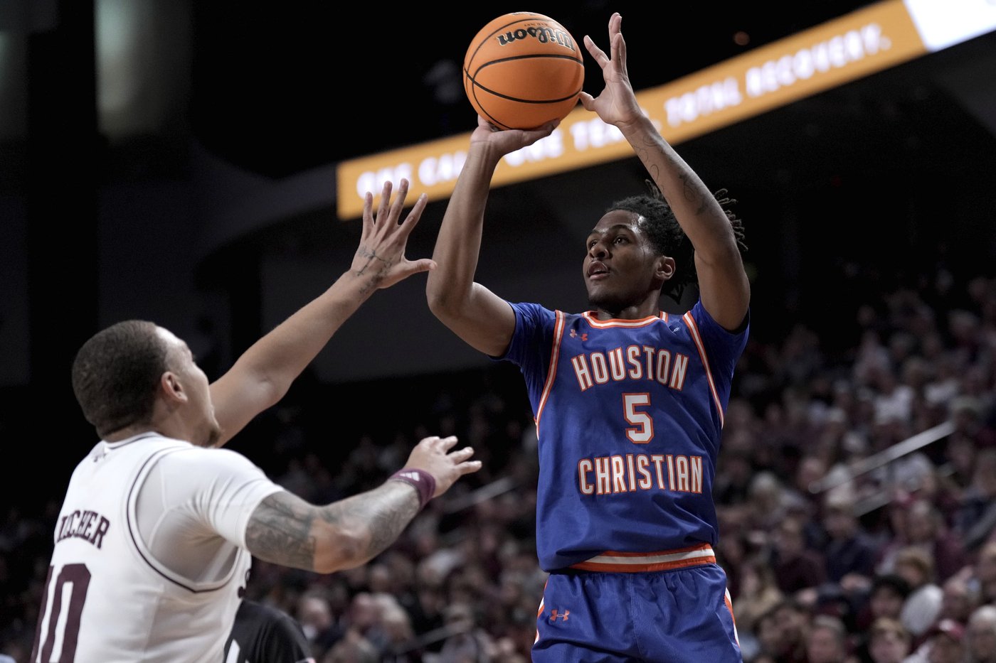 No. 12 Texas A&M beats Houston Christian 77-45 | iNFOnews.ca