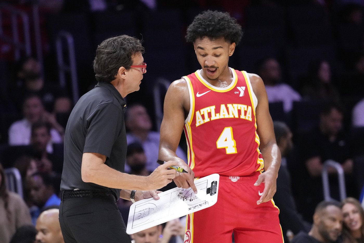 Hawks G Kobe Bufkin partially dislocates right shoulder for 2nd time | iNFOnews.ca Hawks G Kobe Bufkin partially dislocates right shoulder for 2nd time | iNFOnews.ca
