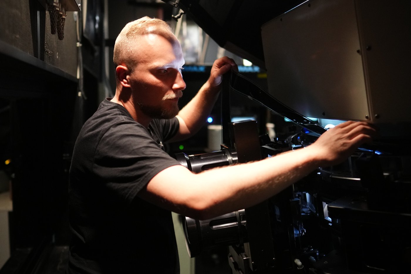 Prague’s rare 70 mm IMAX draws thousands of Europeans for Nolan’s 'The Odyssey' | iNFOnews.ca Prague’s rare 70 mm IMAX draws thousands of Europeans for Nolan’s 'The Odyssey' | iNFOnews.ca