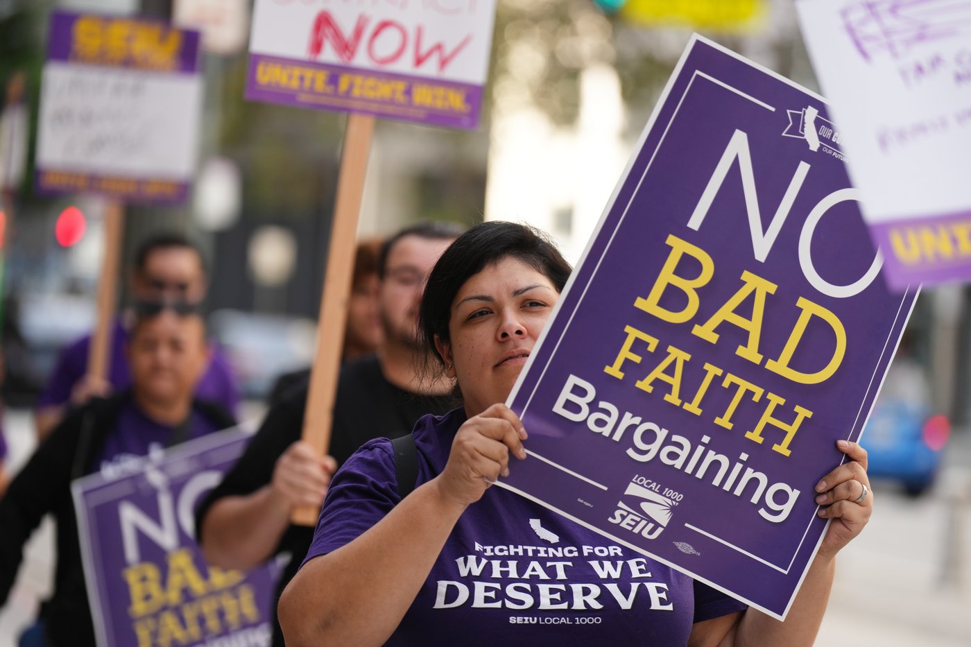 California state workers begin 1-day strike over return-to-office mandate, pay and healthcare | iNFOnews.ca California state workers begin 1-day strike over return-to-office mandate, pay and healthcare | iNFOnews.ca
