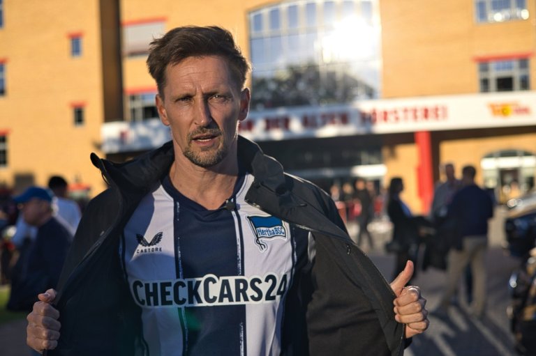 Gambling addict puts himself in fans' crosshairs to warn against sports betting in Germany | iNFOnews.ca