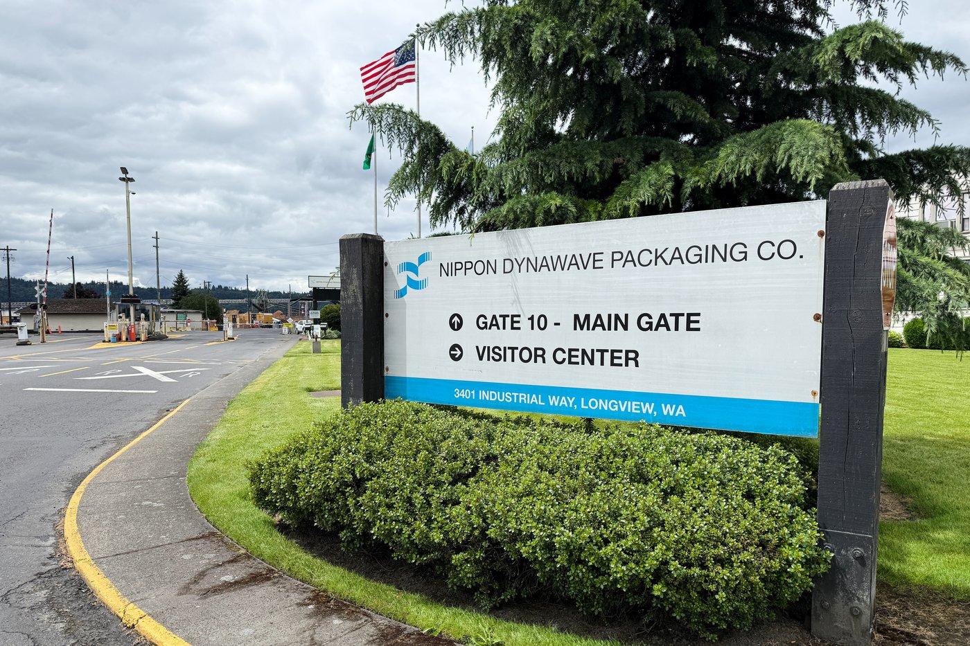 Deaths reported after tank implodes at Washington pulp and paper mill | iNFOnews.ca