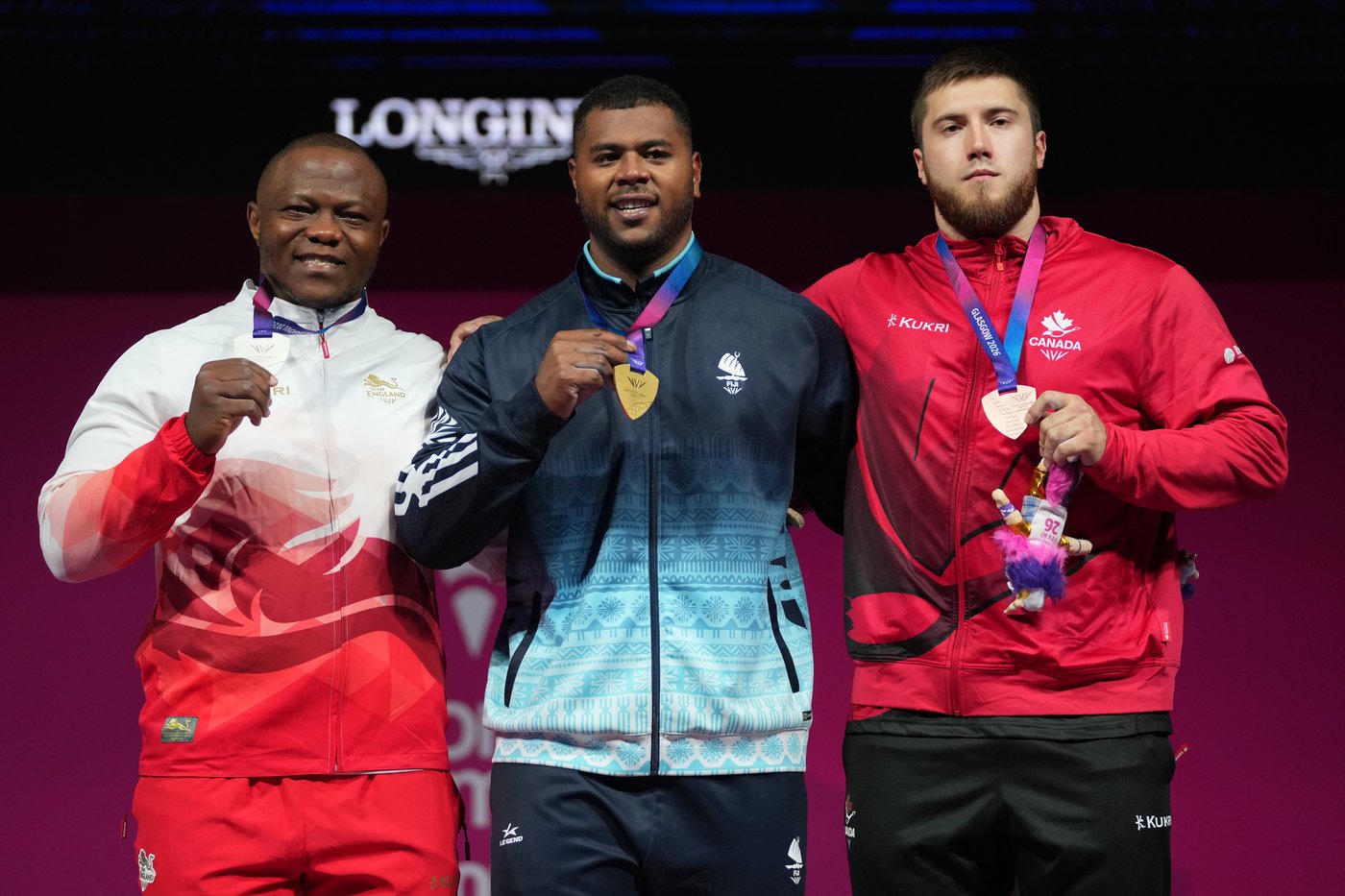 A magical silver for lifter Tchatchet, 12 years after defecting at the Commonwealth Games | iNFOnews.ca