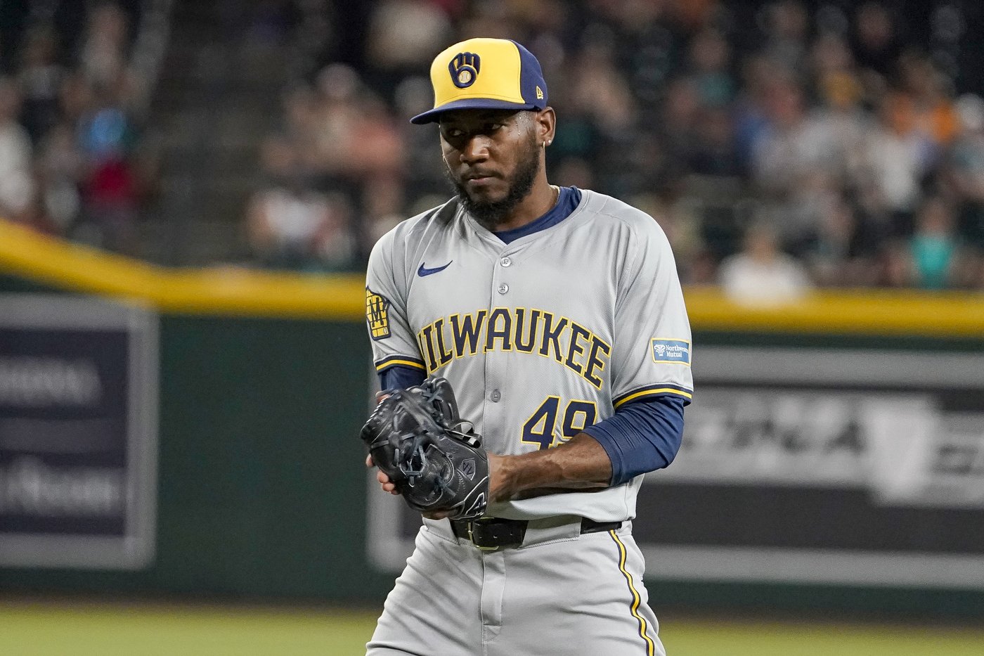 Brewers designate Enoli Paredes for assignment, promote Kevin Herget to add fresh arm to bullpen | iNFOnews.ca Brewers designate Enoli Paredes for assignment, promote Kevin Herget to add fresh arm to bullpen | iNFOnews.ca