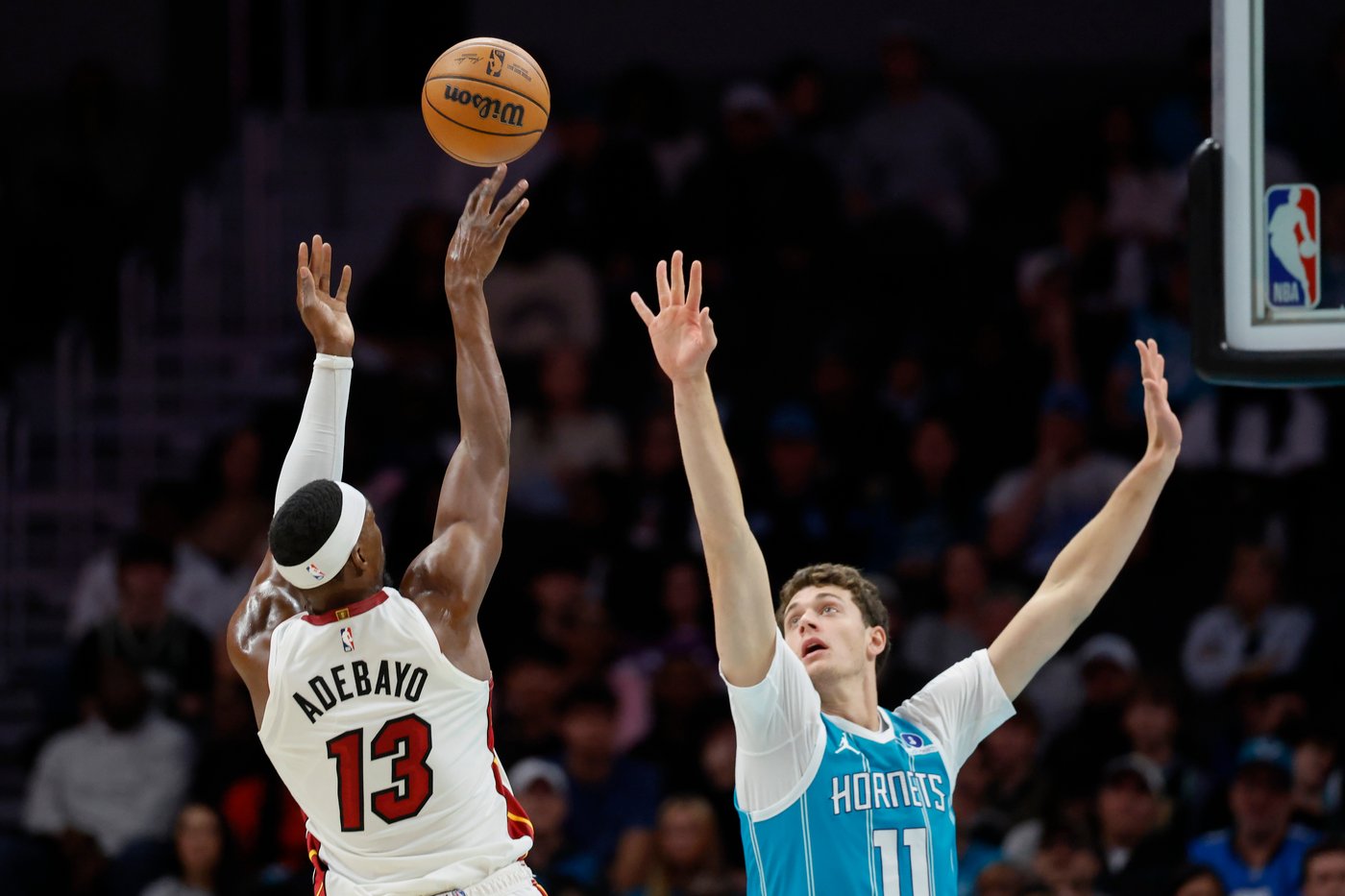 Brandon Miller scores 34 points as the Hornets beat the winless Heat 115-110 | iNFOnews.ca