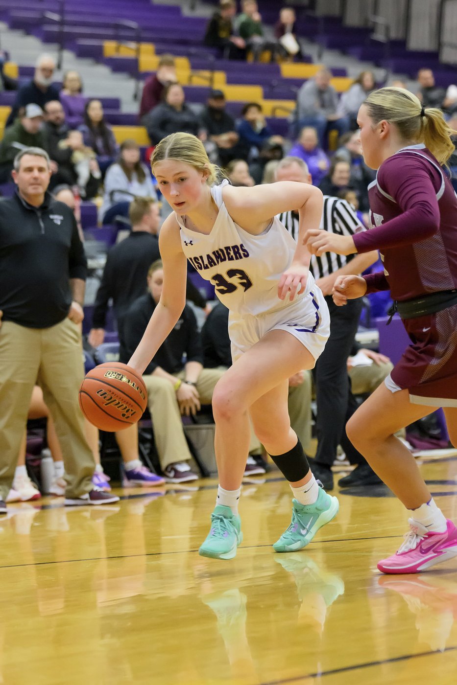 Caitlin Clark effect hasn't reversed the decades-long decline in girls basketball participation | iNFOnews.ca