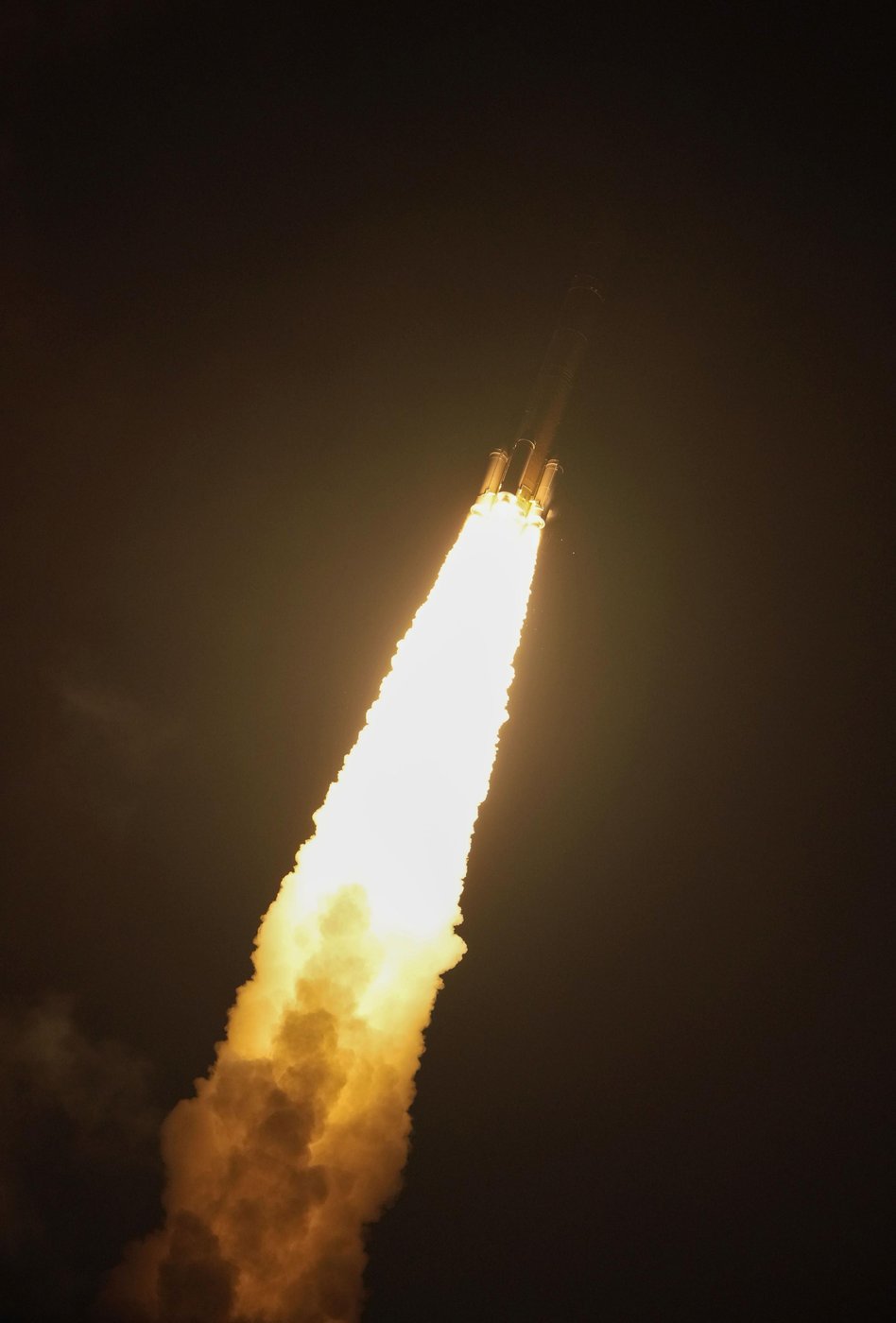 Japan launches spacecraft to mysterious moons of Mars in a bold mission to bring home soil samples | iNFOnews.ca Japan launches spacecraft to mysterious moons of Mars in a bold mission to bring home soil samples | iNFOnews.ca