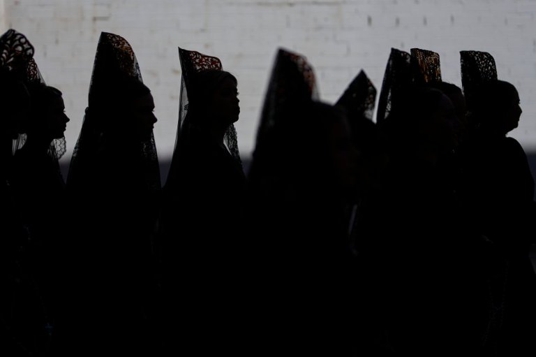 Photos show Christians marking Holy Week across the world | iNFOnews.ca