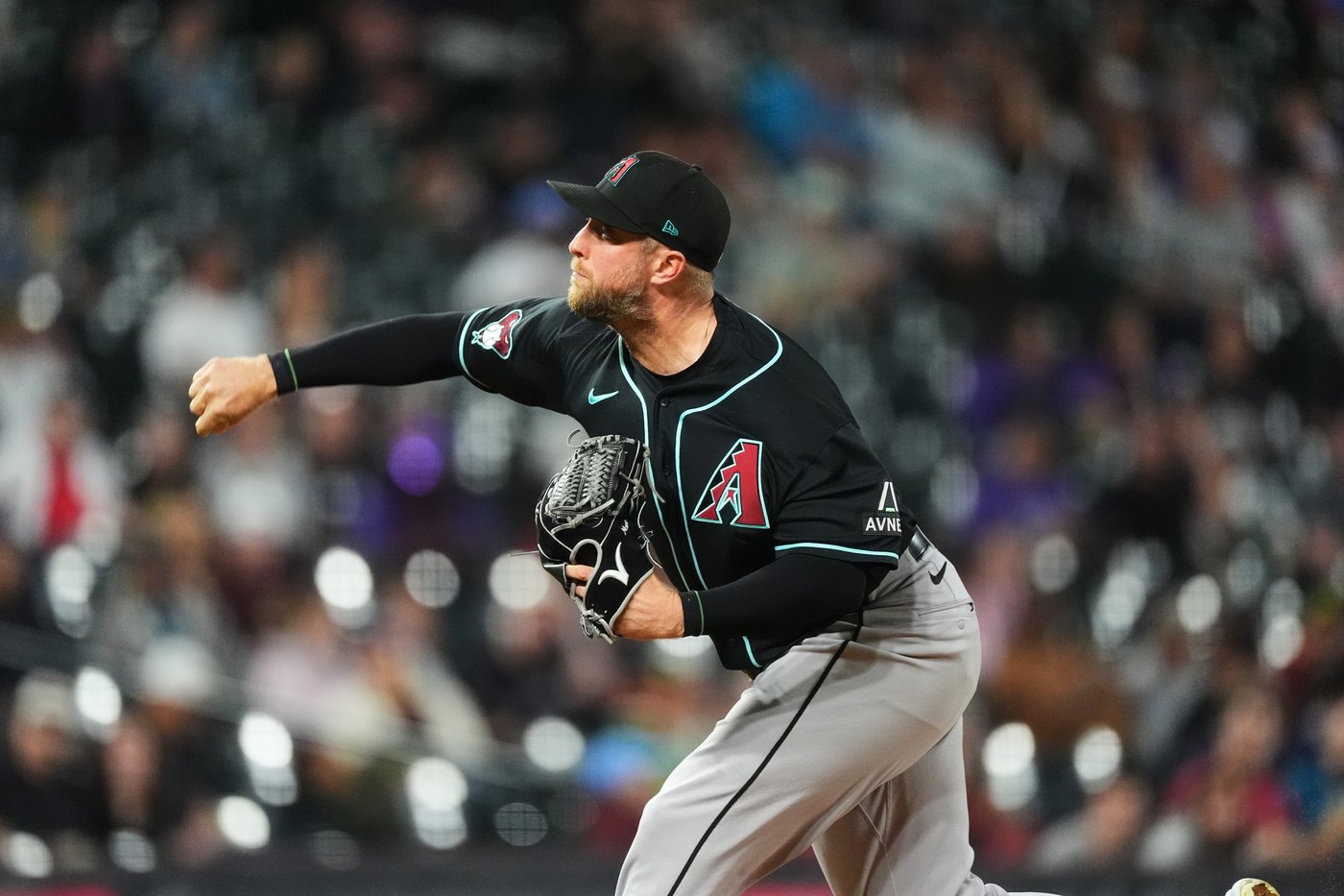 Diamondbacks beat the Rockies 5-3 to keep NL wild-card hopes alive | iNFOnews.ca Diamondbacks beat the Rockies 5-3 to keep NL wild-card hopes alive | iNFOnews.ca