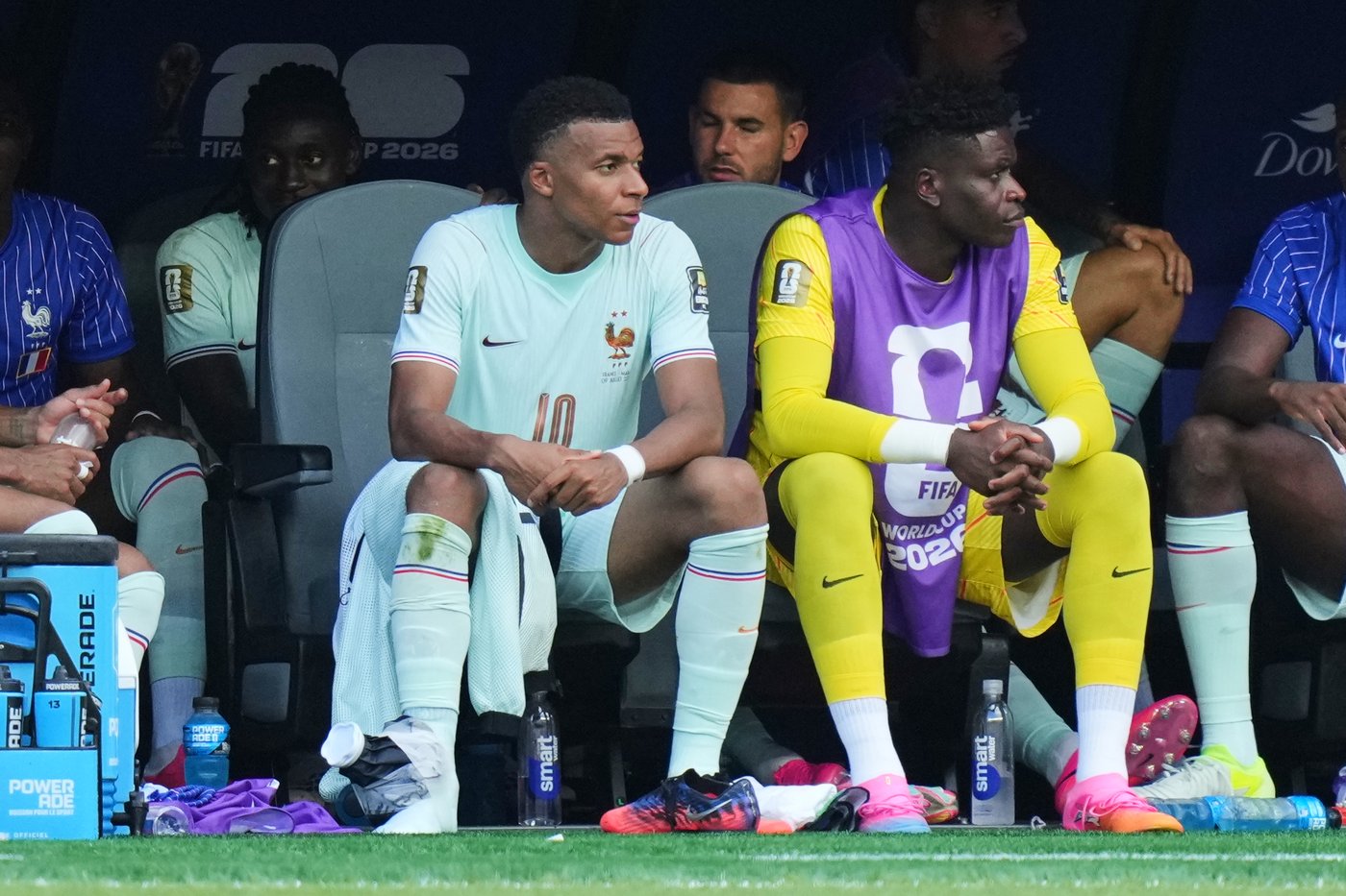 Kylian Mbappé scores his 8th World Cup goal before leaving game with a 'slight' ankle injury | iNFOnews.ca