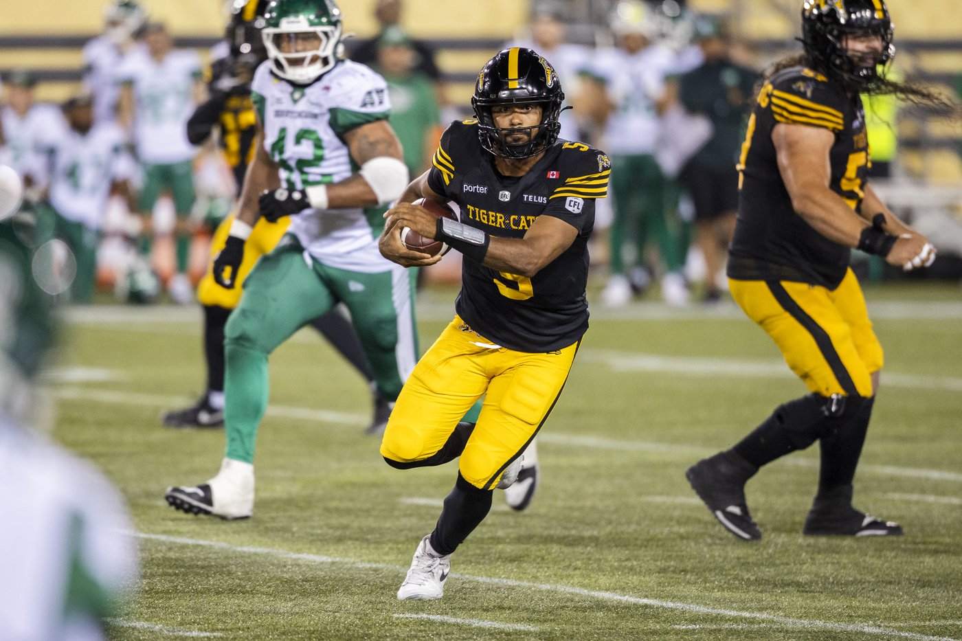 Wheatfall, Ford help tenacious Tiger-Cats rally past Roughriders 26-19 | iNFOnews.ca