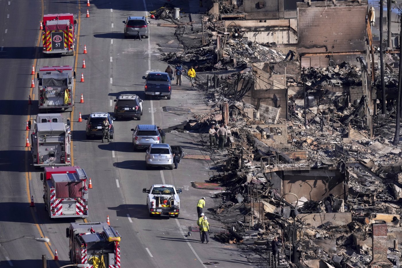 Flawed emergency alert systems lagged when residents needed them most during Los Angeles wildfires | iNFOnews.ca
