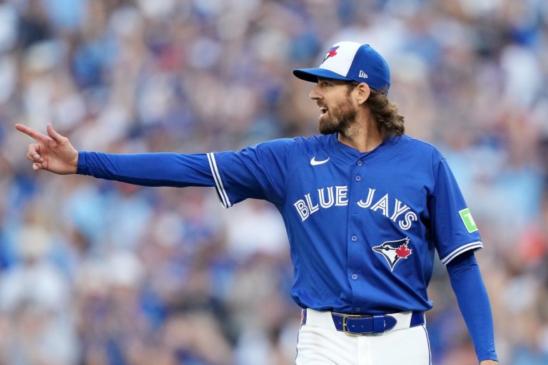 Gausman v. Judge key showdown in Blue Jays' 10-1 win over Yankees in ALDS Game 1 | iNFOnews.ca