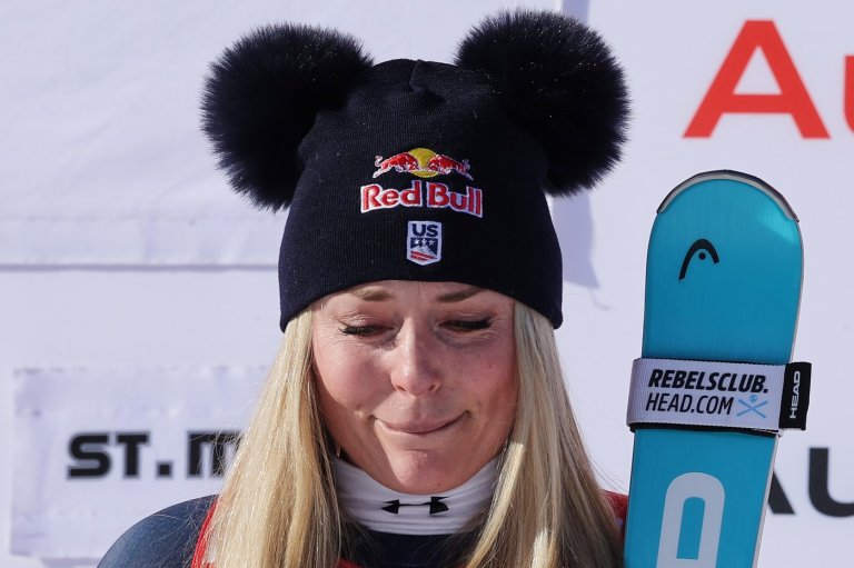 Remarkable Lindsey Vonn wins World Cup downhill at age 41 to start her Olympic season | iNFOnews.ca
