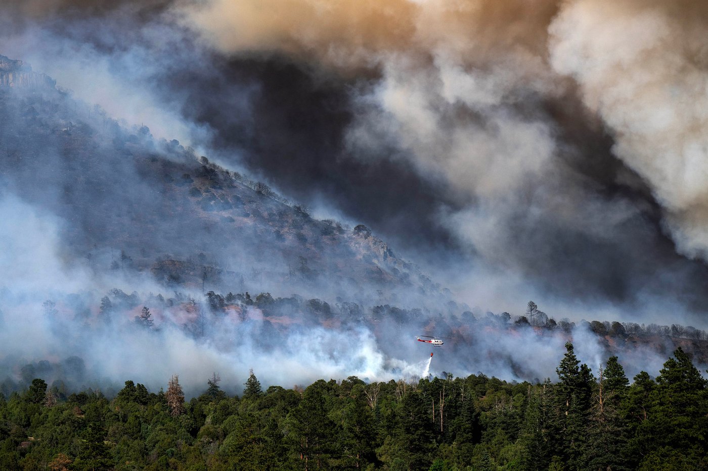 B.C. helicopter pilot helping to fight Colorado wildfire killed in weekend crash | iNFOnews.ca B.C. helicopter pilot helping to fight Colorado wildfire killed in weekend crash | iNFOnews.ca