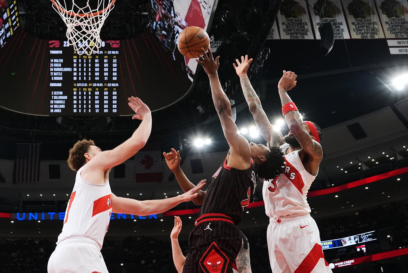 Barrett and Ingram help the Raptors cruise past the Bulls 139-109 | iNFOnews.ca Barrett and Ingram help the Raptors cruise past the Bulls 139-109 | iNFOnews.ca