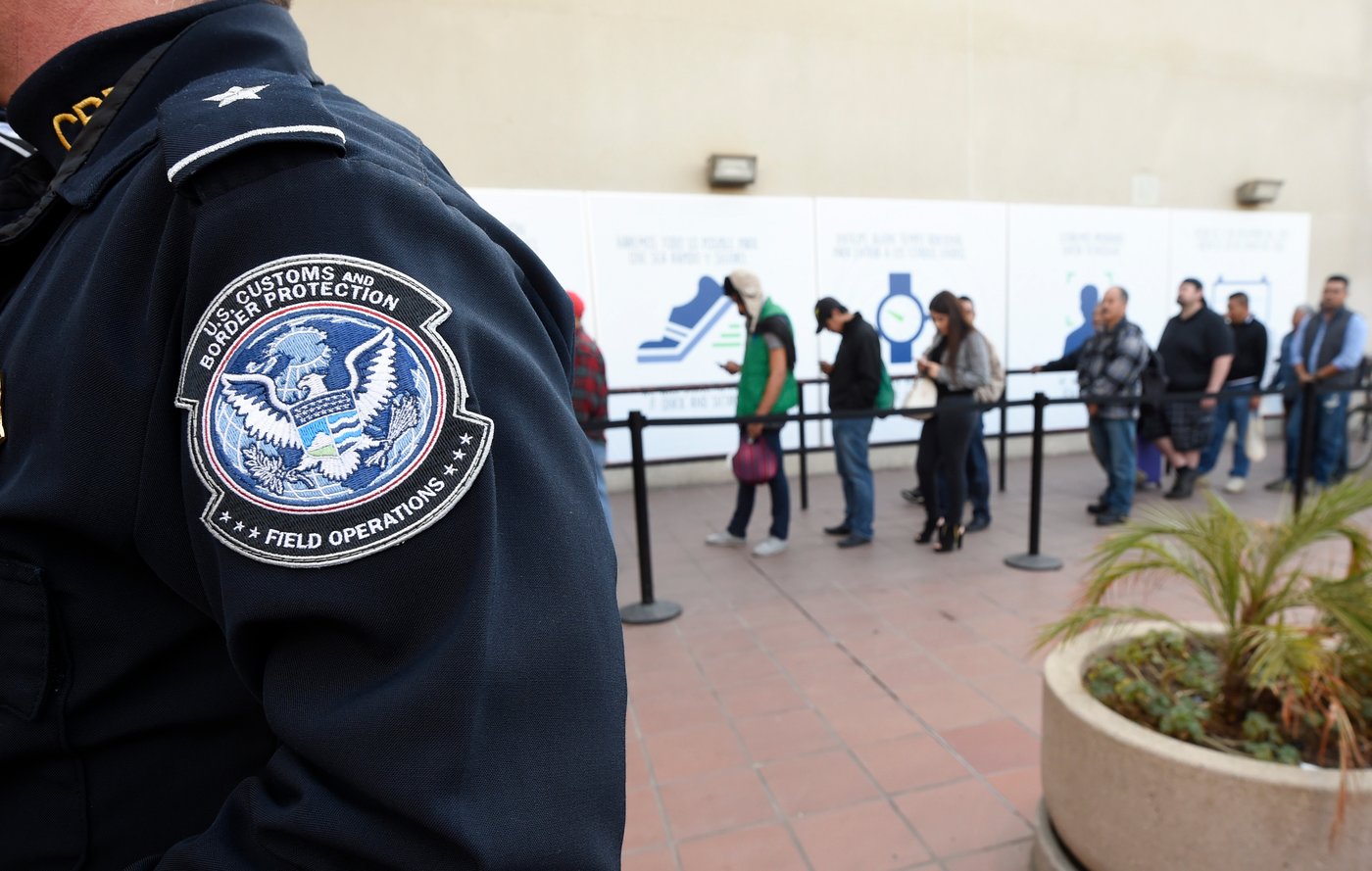 Former customs officer sentenced to 15 years in prison for helping traffickers bring drugs into US | iNFOnews.ca Former customs officer sentenced to 15 years in prison for helping traffickers bring drugs into US | iNFOnews.ca