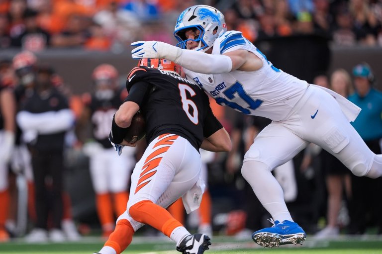 Lions edge rusher Aidan Hutchinson grateful to sign $180M deal that includes $141M in guarantees | iNFOnews.ca Lions edge rusher Aidan Hutchinson grateful to sign $180M deal that includes $141M in guarantees | iNFOnews.ca