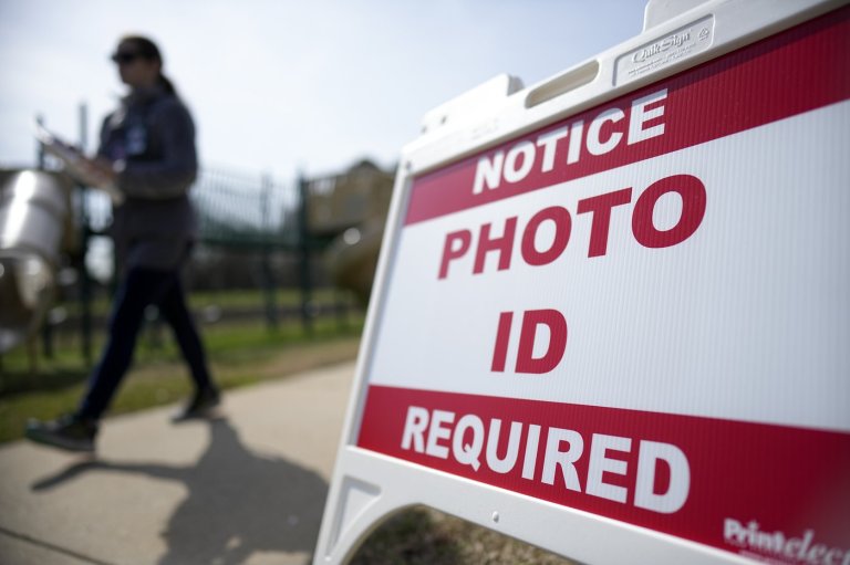 North Carolina voter ID and tax cap amendments are enforceable, judges rule | iNFOnews.ca