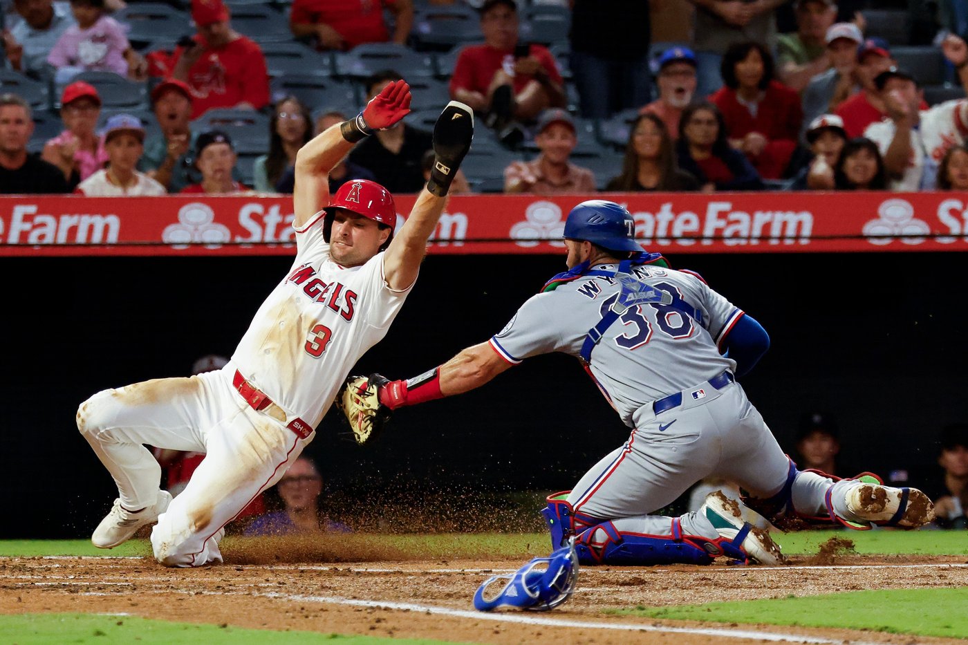 Ureña pitches Angels past Rangers 7-0 as Trout and Guzman lead offense with 3 hits apiece | iNFOnews.ca