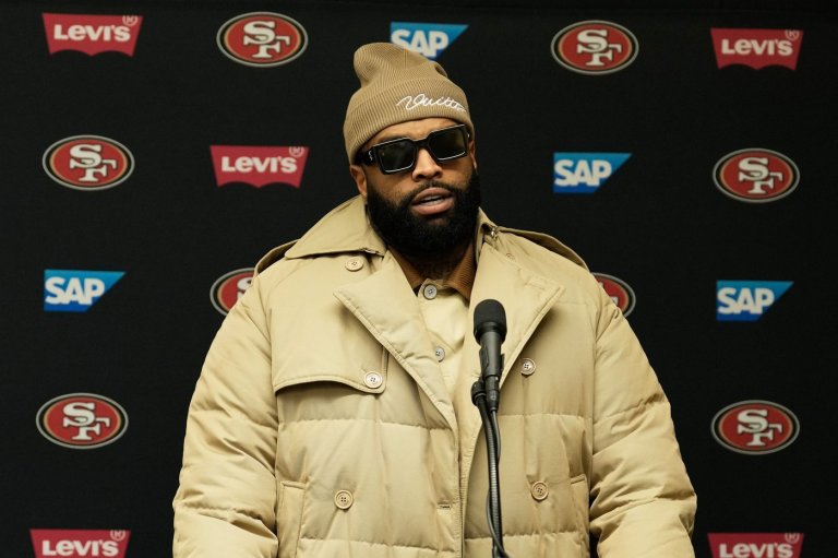 49ers' Trent Williams exits with hamstring injury on first play vs. Bears | iNFOnews.ca