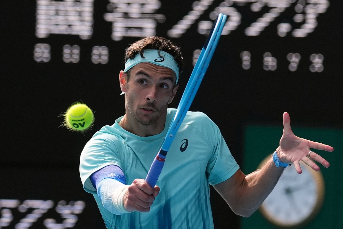 'I was lucky' says Djokovic after setting up Australian Open semifinal against Sinner | iNFOnews.ca