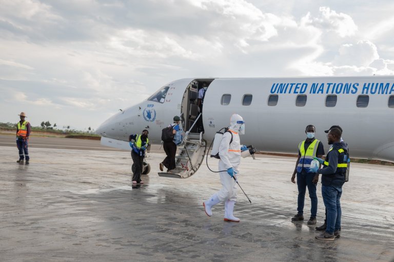 WHO calls for travel restrictions on Ebola-affected countries to be lifted, days after Canada's comes in effect | iNFOnews.ca
