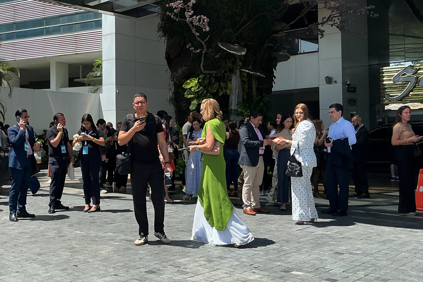 A magnitude 7.7 earthquake shakes Panama, prompting evacuations | iNFOnews.ca A magnitude 7.7 earthquake shakes Panama, prompting evacuations | iNFOnews.ca