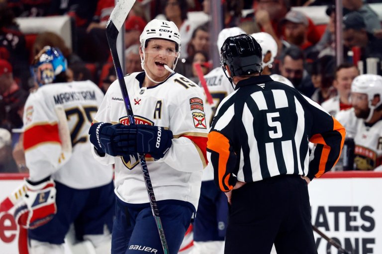 Forsling scores with 4.3 seconds left in OT as Panthers beat Hurricanes 1-0 | iNFOnews.ca