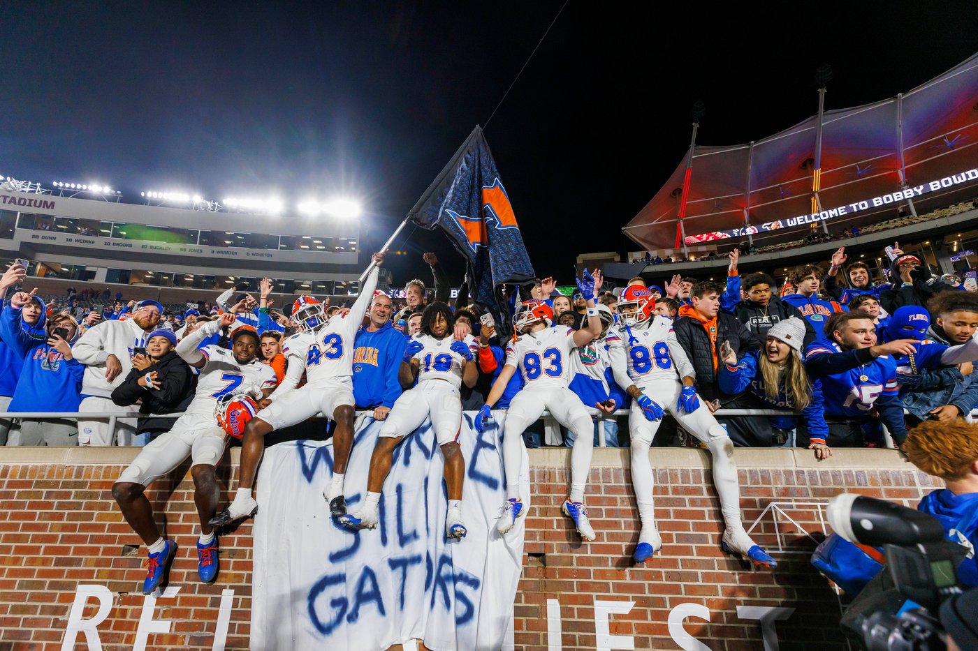 More flag-planting celebrations could be in store for college football's rivalry week | iNFOnews.ca