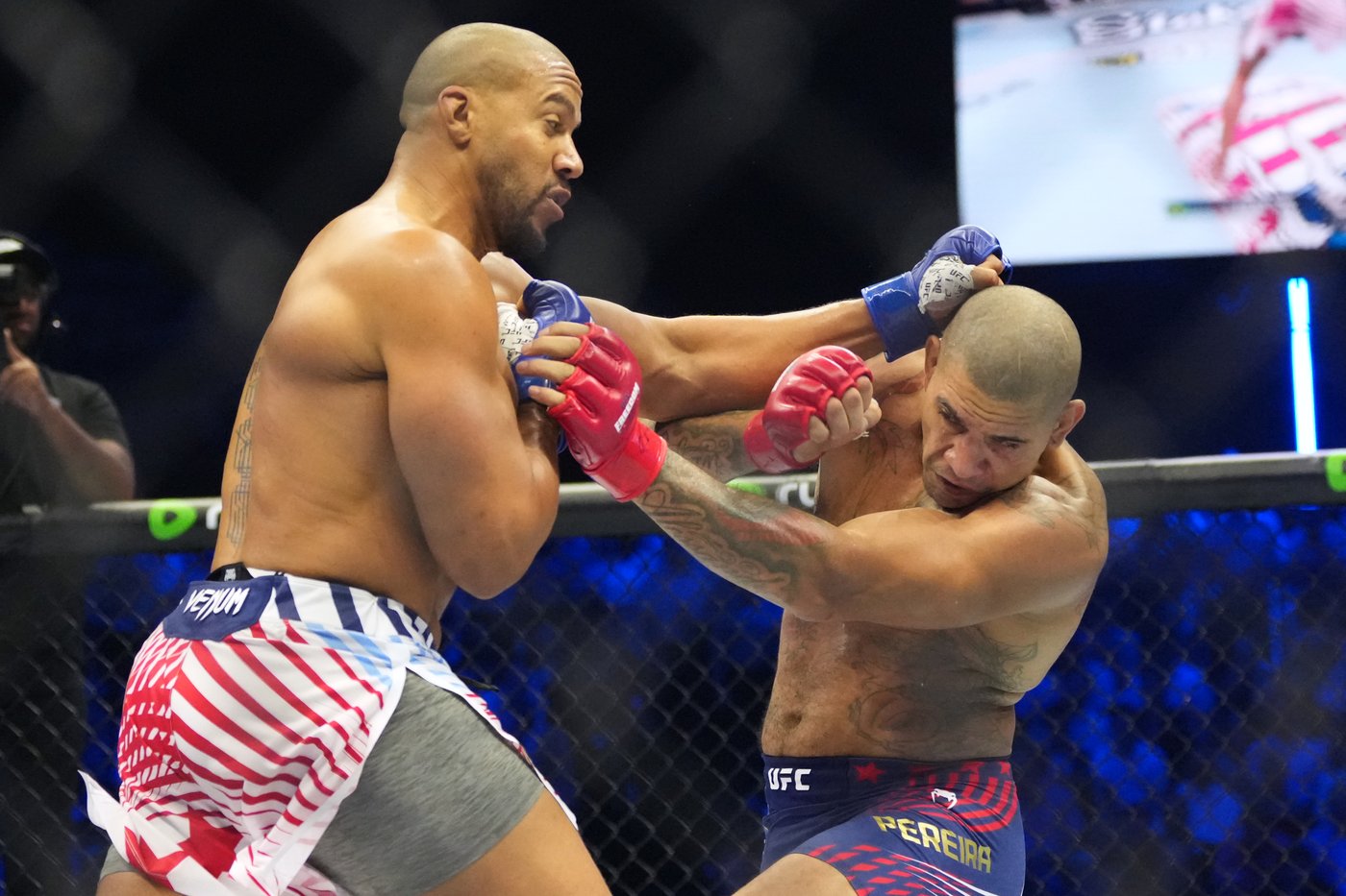 UFC brings its trademark mayhem to the White House as President Trump celebrates 80th birthday | iNFOnews.ca